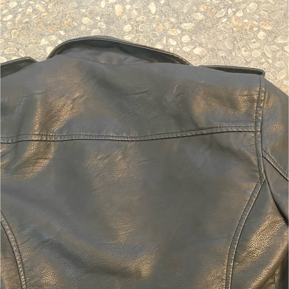 Vero Moda (Only Brand) - FAUX Leather Cropped Biker Jacket - Size 38 (Small) - Picture 9 of 9